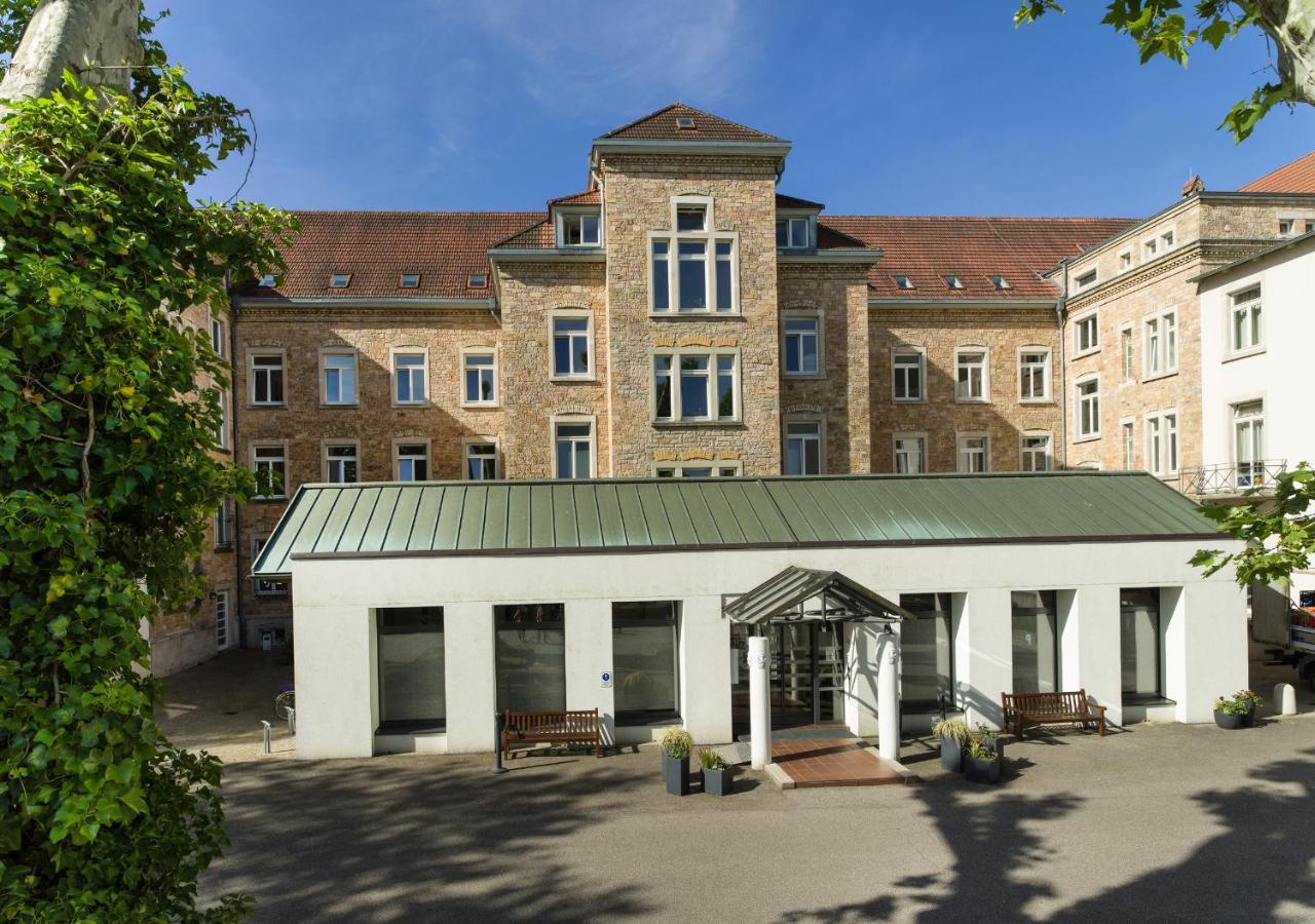 Hotel Bildungshaus St. Bernhard - Wohnen Und Tagen Rastatt Exterior foto