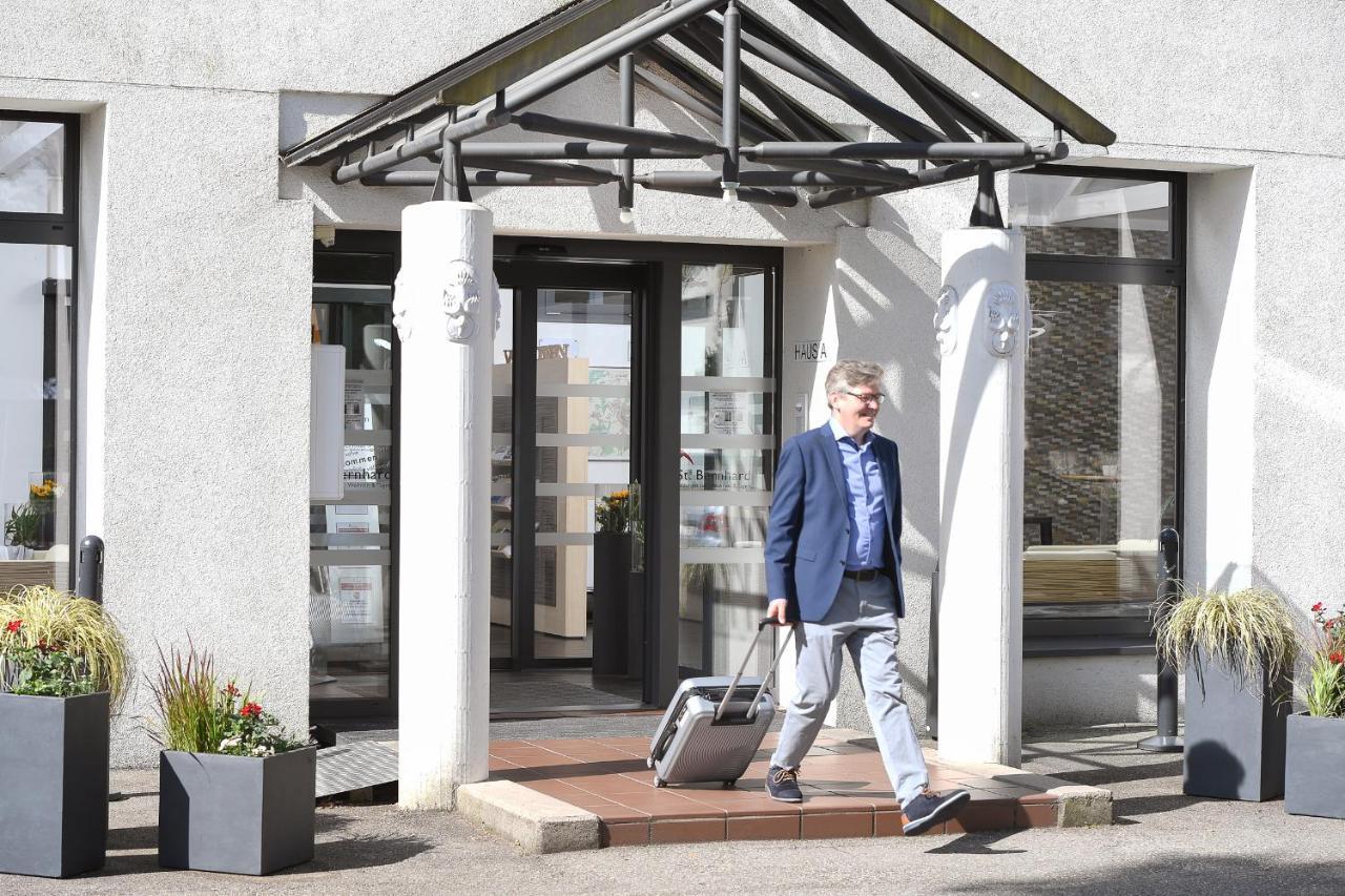 Hotel Bildungshaus St. Bernhard - Wohnen Und Tagen Rastatt Exterior foto